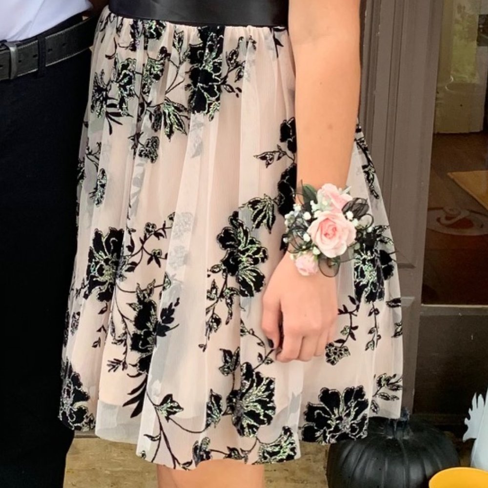Size 3 black and pink homecoming dress